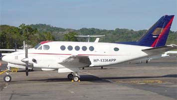 Beech 100